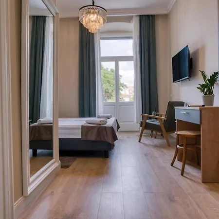 Aaa Apartments & Rooms With Free Parking Pula Zewnętrze zdjęcie